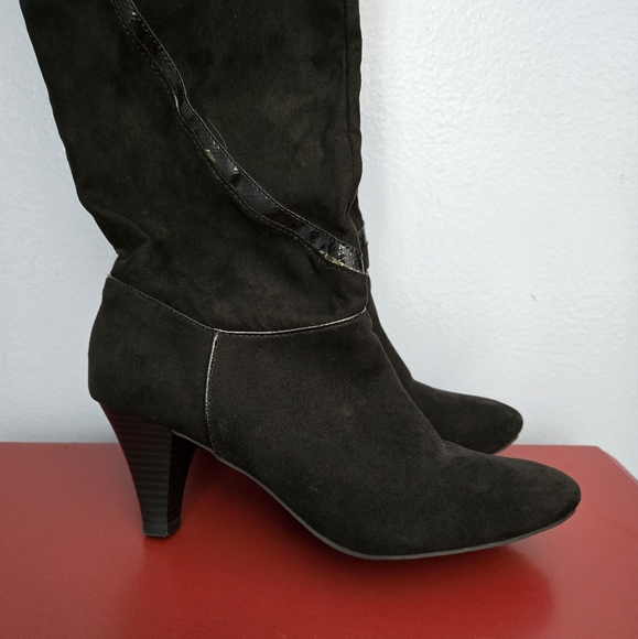 Karen Scott Mailaa Wide Calf Faux Suede Leather Heeled Zip Up Boots 6.5 - Picture 3 of 13